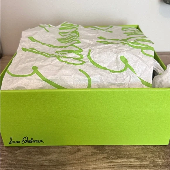 Sam Edelman Laguna Chelsea Suede Boot - Picture 10 of 13